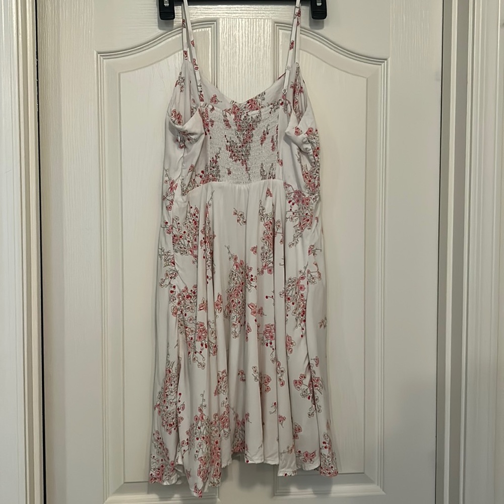 Old Navy sundress - Picture 3 of 6
